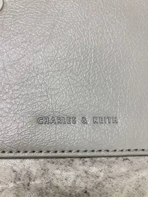 CHARLES&KEITH/チャールズアンドキース/ショルダーバッグ/バッグ/グレー