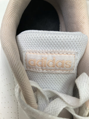 adidas/アディダス/スニーカー/シューズ/ホワイト/235