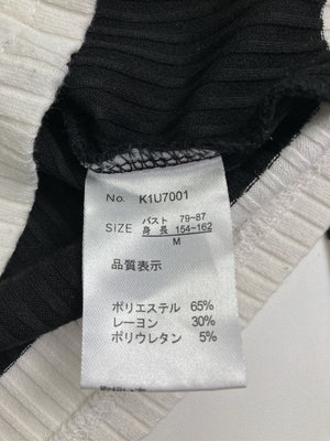 Tシャツ/カットソー/トップス/ブラック/M
