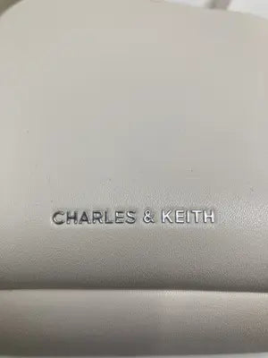 CHARLES & KEITH/チャールズアンドキース/ハンドバッグ/バッグ/ホワイト