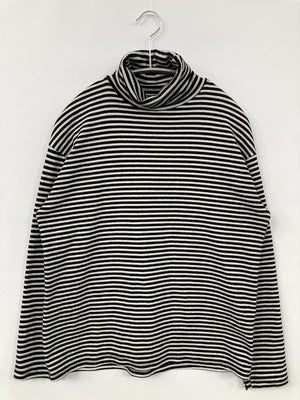 SPINNS/スピンズ/Tシャツ/カットソー/トップス/ブラック