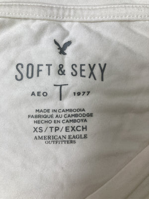 American Eagle Outfitters/アメリカンイーグルアウトフィッターズ/Tシャツ/カットソー/トップス/ホワイト/XS