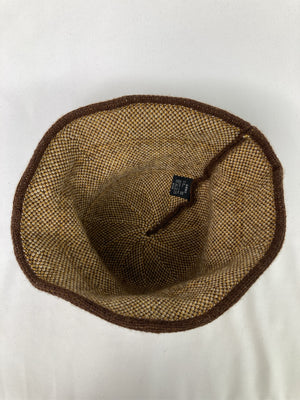 ニットキャップ/ビーニー/帽子/ブラウン