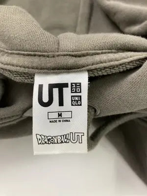 UNIQLO UT/ユニクロユーティー/パーカー/トップス/カーキ/M