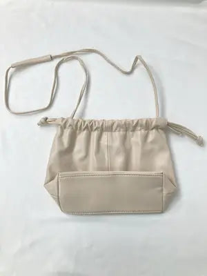 ボディバッグ/ウエストポーチ/バッグ/ホワイト