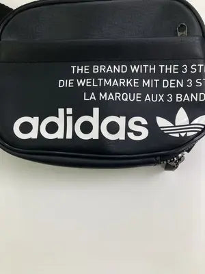 adidas/アディダス/ショルダーバッグ/バッグ/ブラック