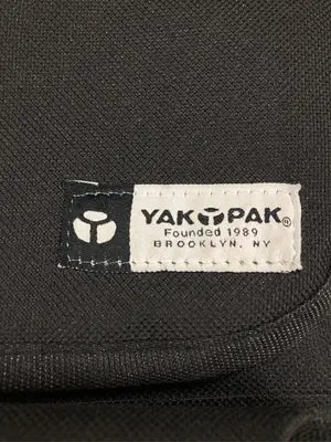 YAK PAK/ショルダーバッグ/バッグ/ブラック