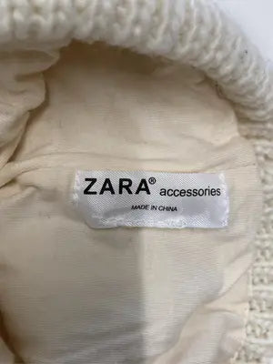 ZARA/ザラ/ニットキャップ/ビーニー/帽子/アイボリー