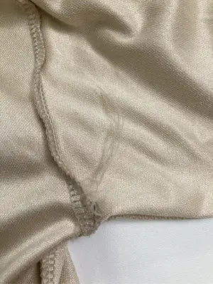 petit petit/Tシャツ/カットソー/トップス/ホワイト/M~L バスト79~94 身長154~162