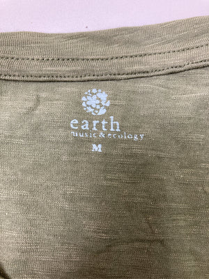 earth/アース/Tシャツ/カットソー/トップス/カーキ/M