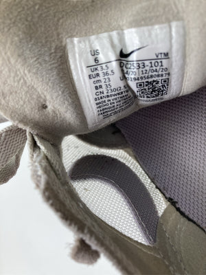 NIKE/ナイキ/スニーカー/シューズ/グレー/23cm