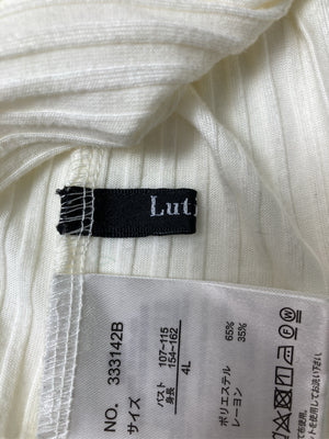 Lutique/ルティーク/Tシャツ/カットソー/トップス/ホワイト/4L