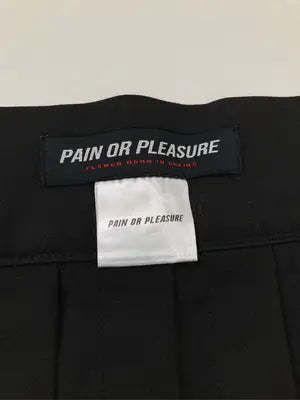 PAIN OR PLEASURE/ショート/ミニスカート/スカート/ブラック