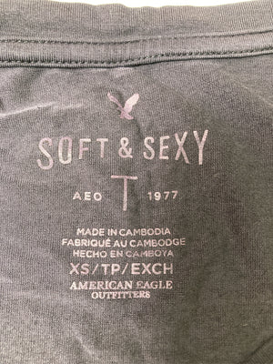 AMERICAN EAGLE/アメリカンイーグル/Tシャツ/カットソー/トップス/ブラック/XS
