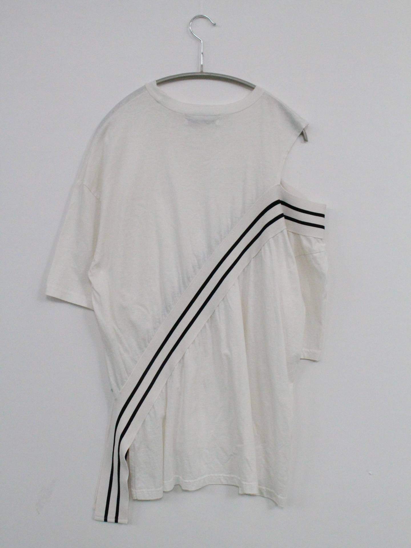 Bloomin/Tシャツ/カットソー/トップス/ホワイト