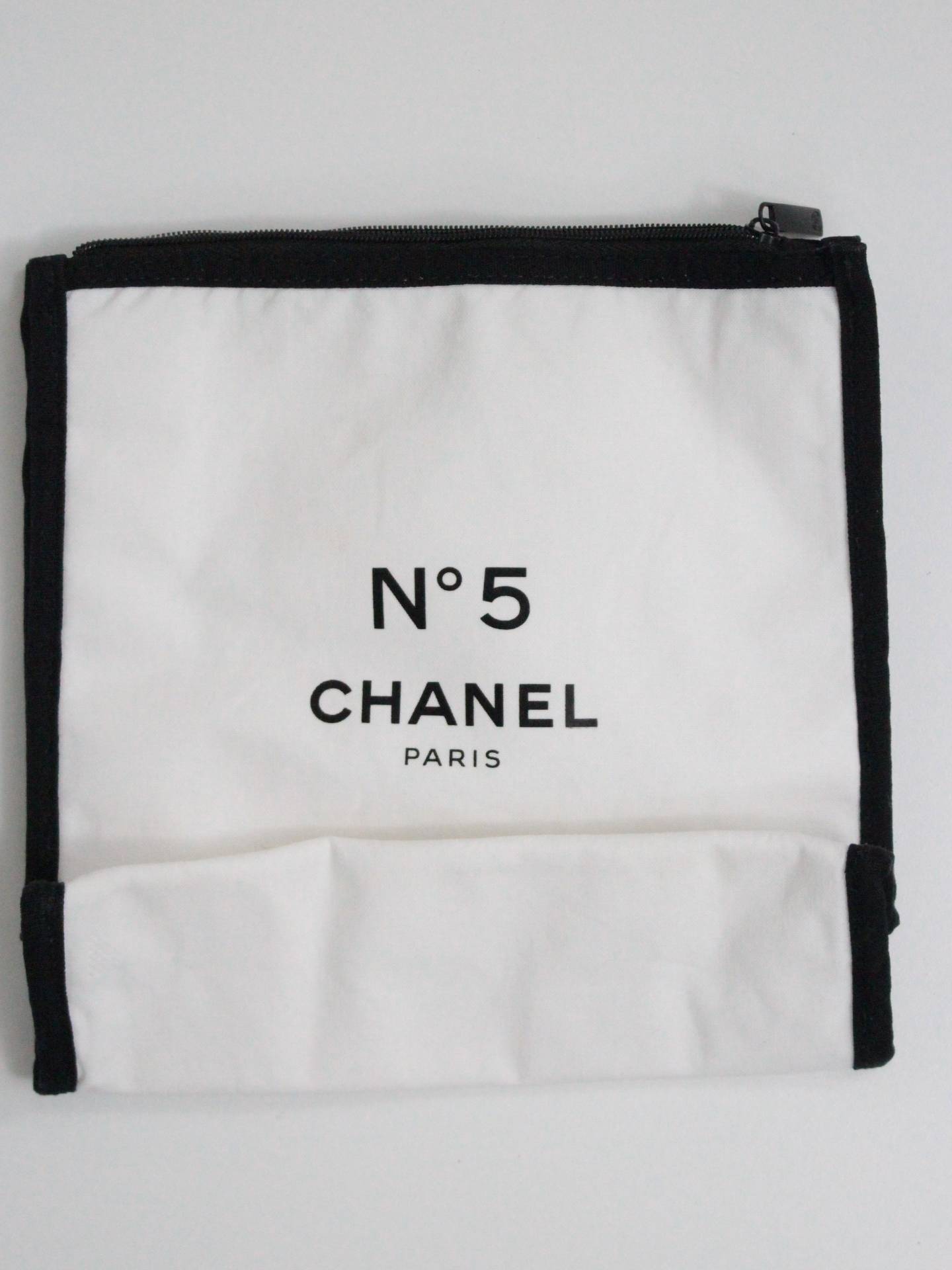 CHANEL/ポーチ/財布/小物/ホワイト