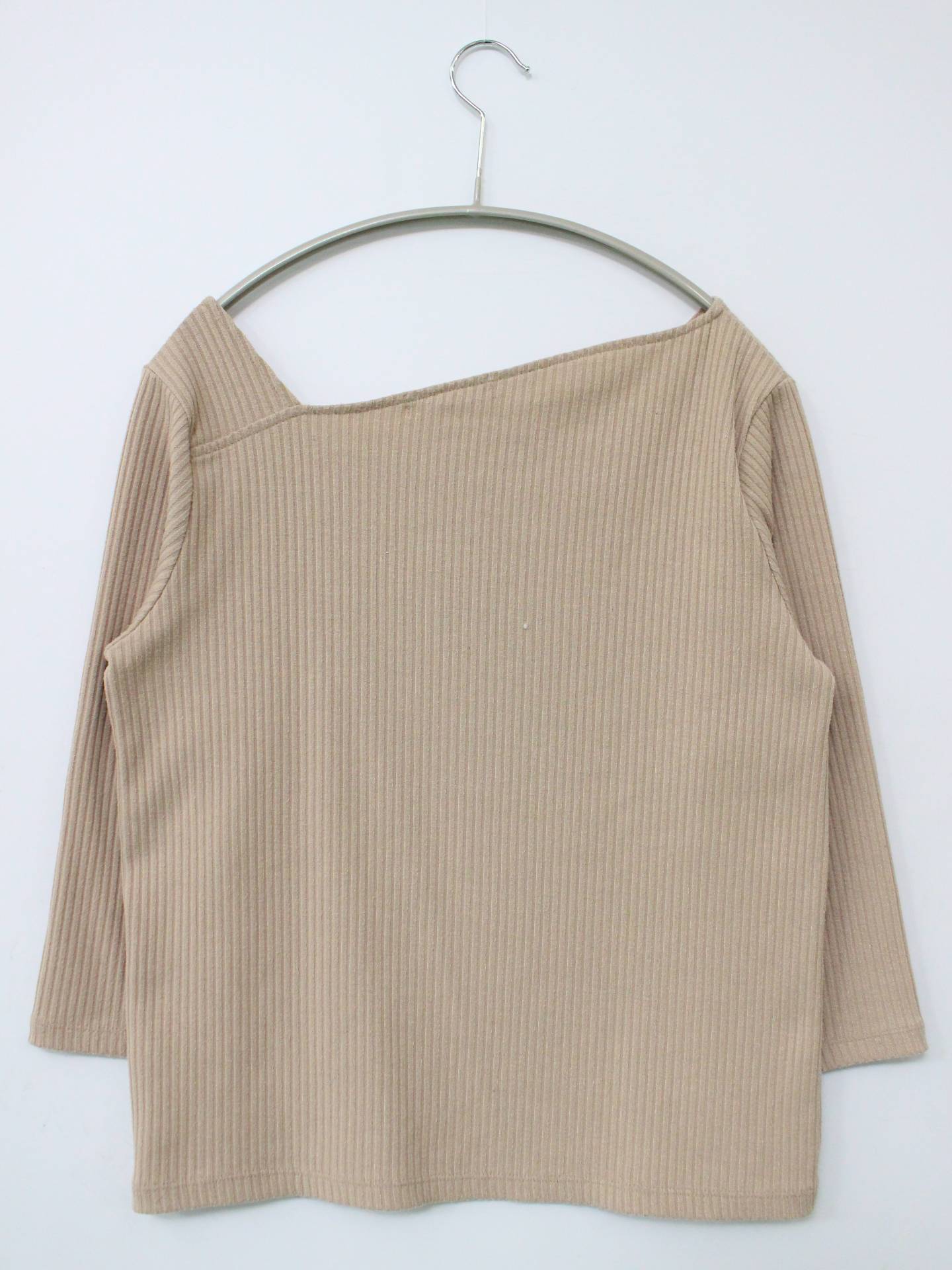 Tシャツ/カットソー/トップス/ベージュ