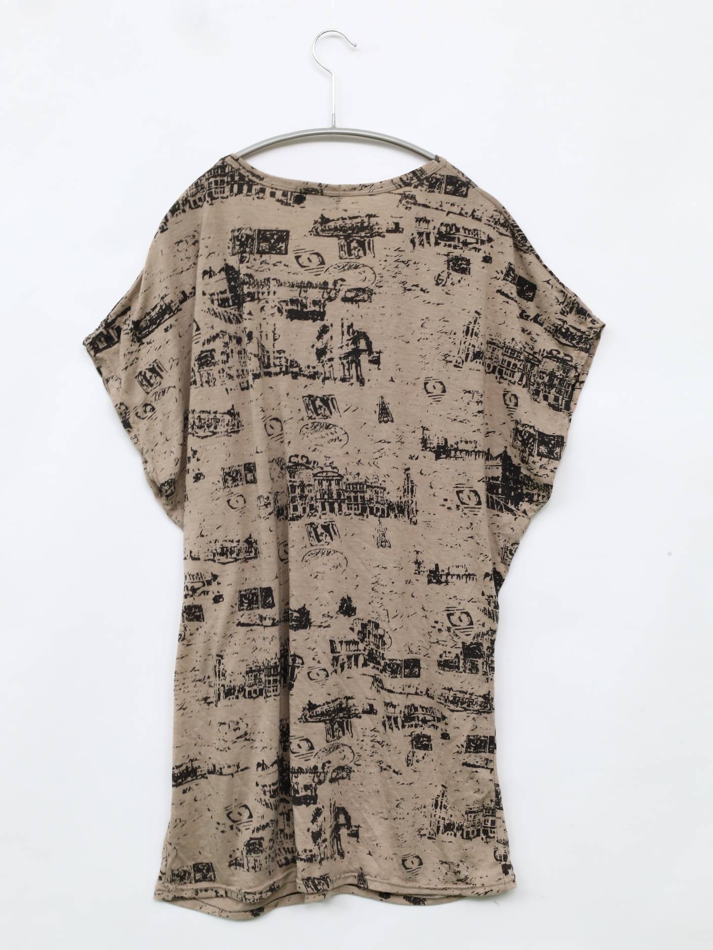 Esquilo Branco/Tシャツ/カットソー/トップス/ベージュ