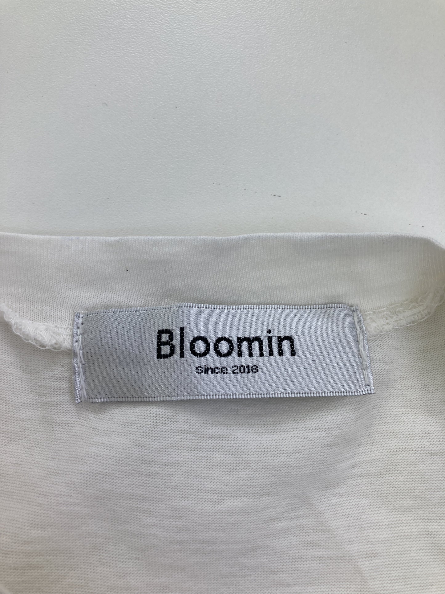 Bloomin/Tシャツ/カットソー/トップス/ホワイト