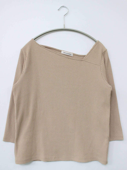 Tシャツ/カットソー/トップス/ベージュ