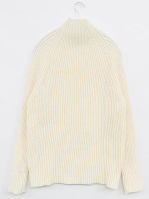 ニット/セーター/トップス/アイボリー