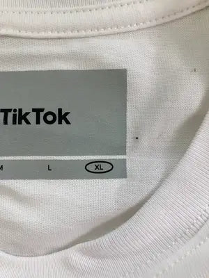 TikTok/Tシャツ/カットソー/トップス/ホワイト/XL