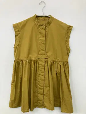 forksy./フォルクシー/ノースリーブ/トップス/ゴールド/M  バスト79～87　身長154～162