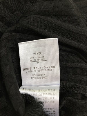 Newlyme/ニューリーミー/Tシャツ/カットソー/トップス/ブラック/M