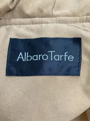 Albaro Tarfe/ダウンジャケット/コート/ジャケット/アウター/ベージュ/9AR