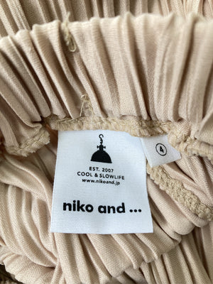 niko and .../ニコアンド/スラックス/パンツ/ベージュ/L