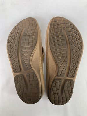 OOFOS/ウーフォス/サンダル/シューズ/ベージュ/EU 37