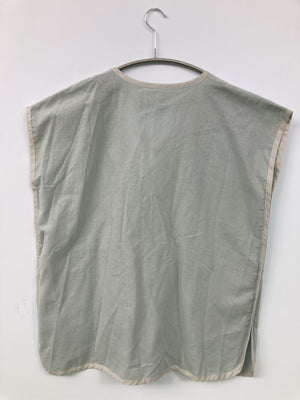ITEMS/アイテムズ/ベスト/トップス/ライトグリーン