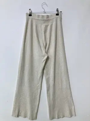 UNIQLO/ユニクロ/スラックス/パンツ/グレー/L   ウエスト69-75cm   ヒップ94-100cm