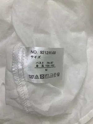 Tシャツ/カットソー/トップス/ホワイト/M  バスト79～87  身長154～162