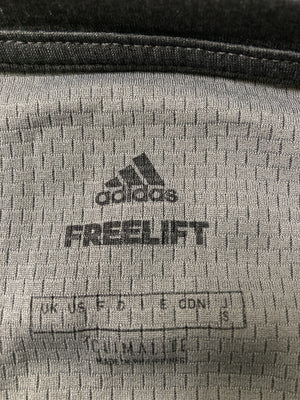 adidas/アディダス/Tシャツ/カットソー/トップス/ブラック/S