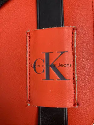 Calvin Klein Jeans/カルバンクラインジーンズ/メッセンジャーバッグ/バッグ/オレンジ