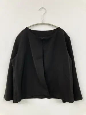 Tシャツ/カットソー/トップス/ブラック