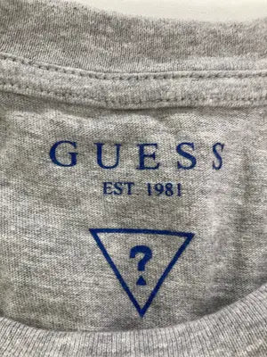 GUESS/ゲス/Tシャツ/カットソー/トップス/グレー/M