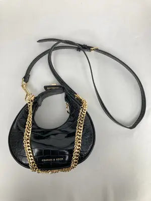 CHARLES&KEITH/チャールズアンドキース/ショルダーバッグ/バッグ/ブラック