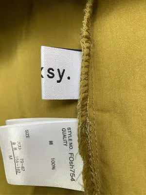 forksy./フォルクシー/ノースリーブ/トップス/ゴールド/M  バスト79～87　身長154～162