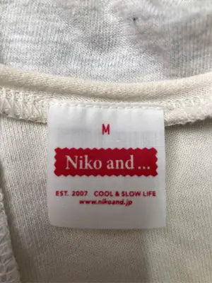 niko and .../ニコアンド/Tシャツ/カットソー/トップス/グレー/M