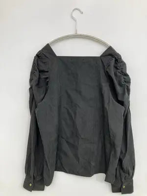 Neuna/ヌナ/シャツ/ブラウス/トップス/ブラック/FREE