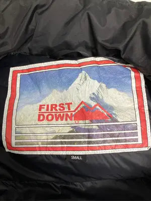 FIRST DOWN/ファーストダウン/ダウンジャケット/コート/ジャケット/アウター/グリーン/S
