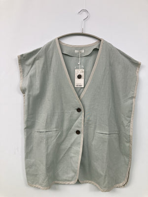 ITEMS/アイテムズ/ベスト/トップス/ライトグリーン