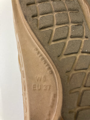 OOFOS/ウーフォス/サンダル/シューズ/ベージュ/EU 37