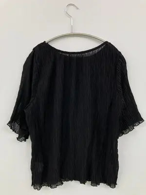 Tシャツ/カットソー/トップス/ブラック/M  バスト79～87  身長154～162