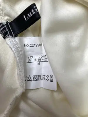 Lutique/ルティーク/Tシャツ/カットソー/トップス/ホワイト/M  バスト79～87  身長154～162