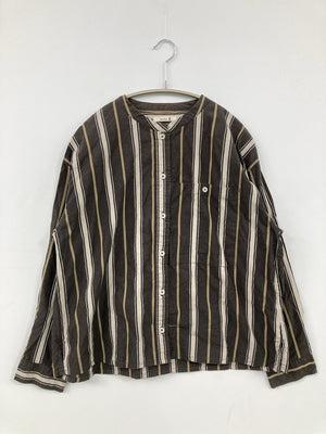 シャツ/ブラウス/トップス/ブラック/M～L　　　バスト79～94　　身長154～162