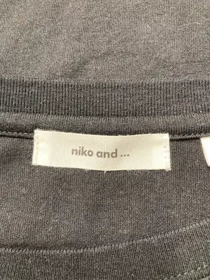 niko and .../ニコアンド/Tシャツ/カットソー/トップス/ブラック/4