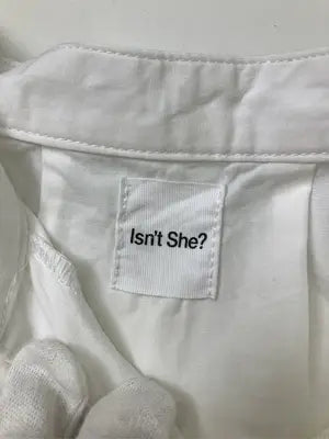 isn'tshe?/シャツ/ブラウス/トップス/ホワイト